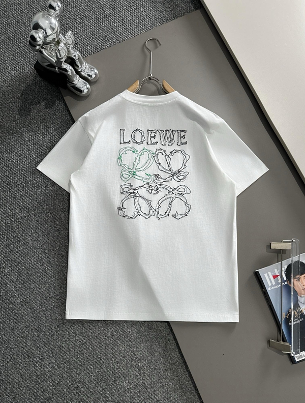 ブランドTシャツ背面デザイン